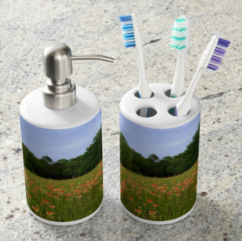 A Pocket Full of Paintbrush Bathroom Set