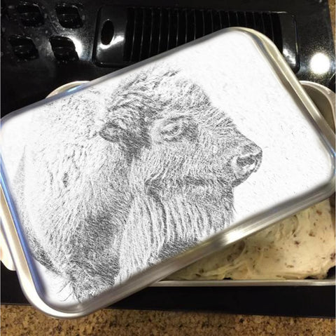 Buffalo Blizzard Cake Pan with Lid