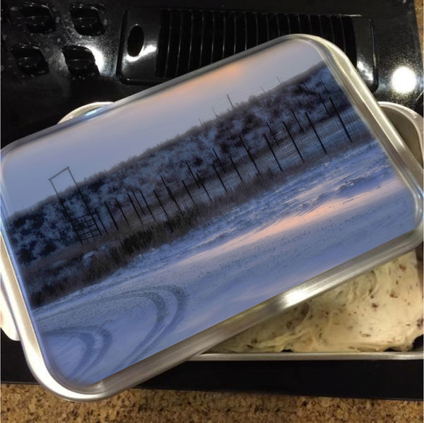 Early Morning Winter Cake Pan with Lid