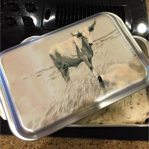 In the Still of the Grey Cake Pan with Lid