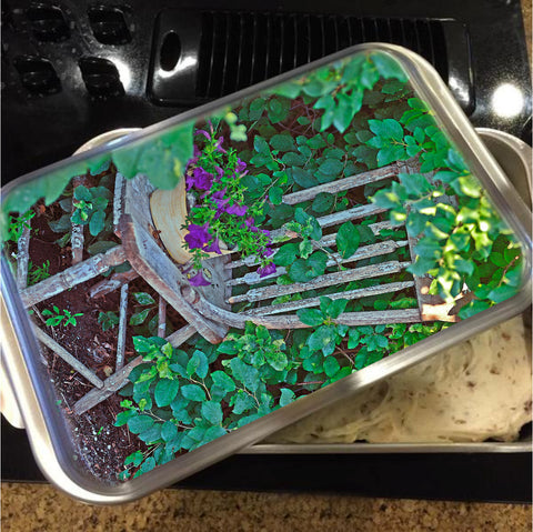 Old Chair New Petunias Cake Pan with Lid