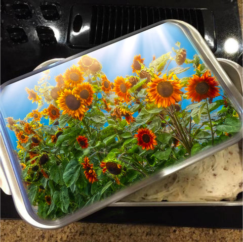 Sunflower Pack Cake Pan with Lid