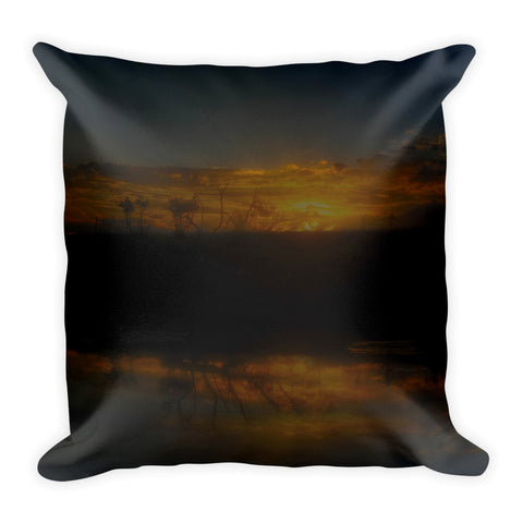 Reservoir At Sunset Throw Pillow