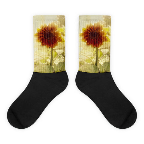 Dusty Retro Sunflower - Black foot socks