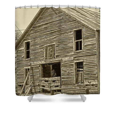 Rustic Barn of Old Shower Curtain